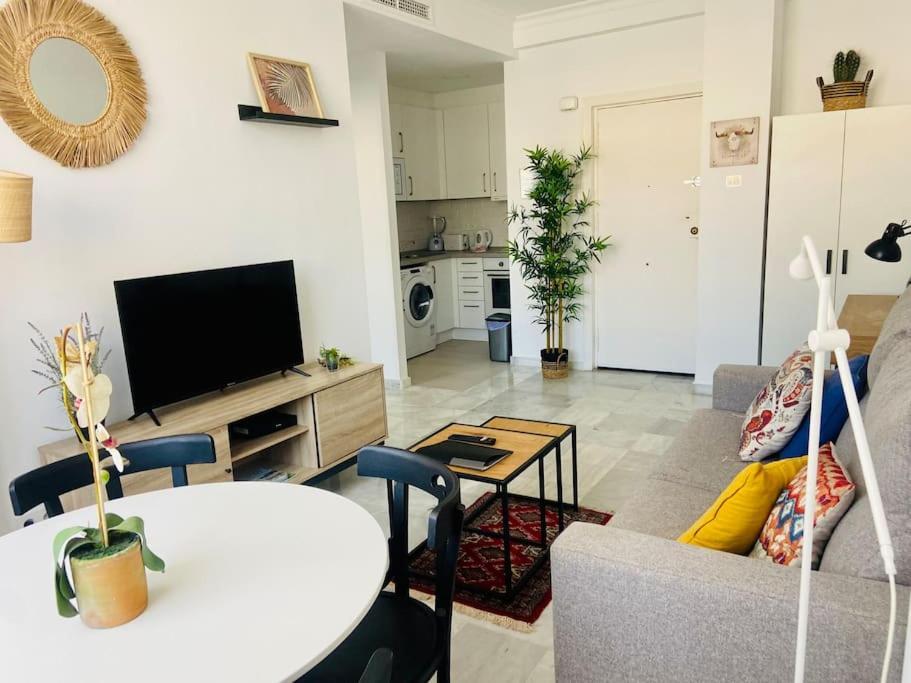 Urban Place In Marbella Close To Beach With Garage Extérieur photo